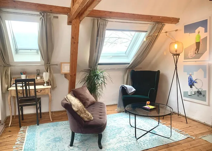 Kleine Kunstremise Mit Holzofen Burg Freienfels